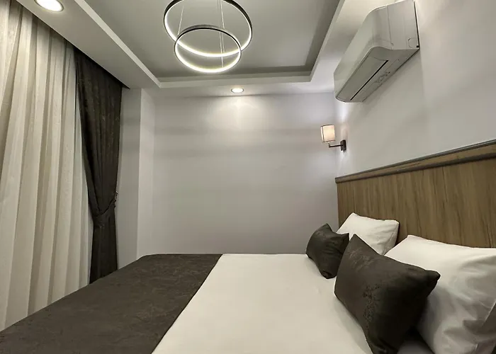 Quality Gold Hotel Antalya