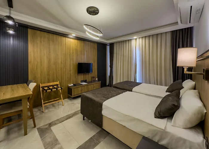 Quality Gold Hotel Antalya