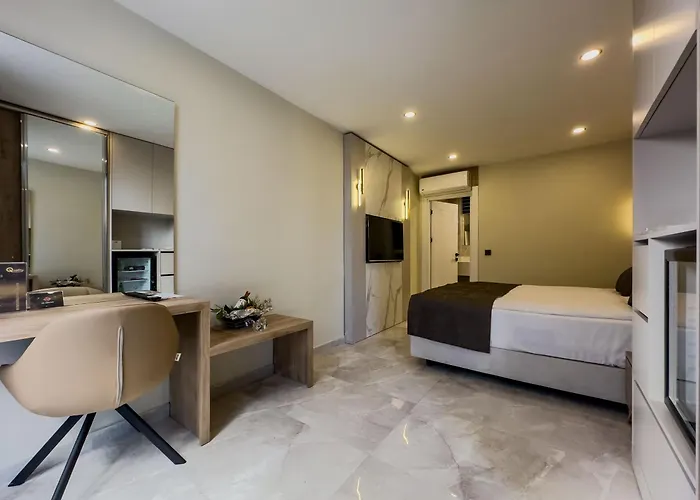 Hotel Quality Gold Antalya