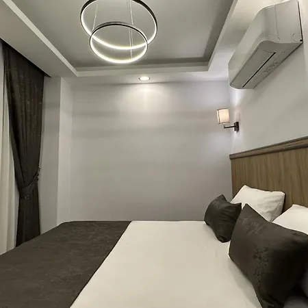 Quality Gold Hotel Antalya