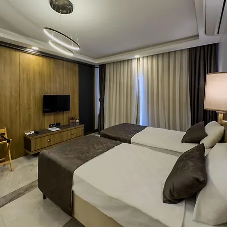 Quality Gold Hotel Antalya