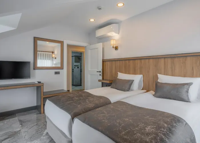 Quality Gold Αττάλεια